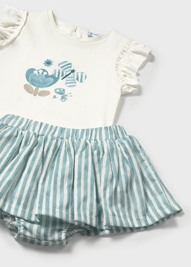 Conjunto saia e t-shirt borboleta